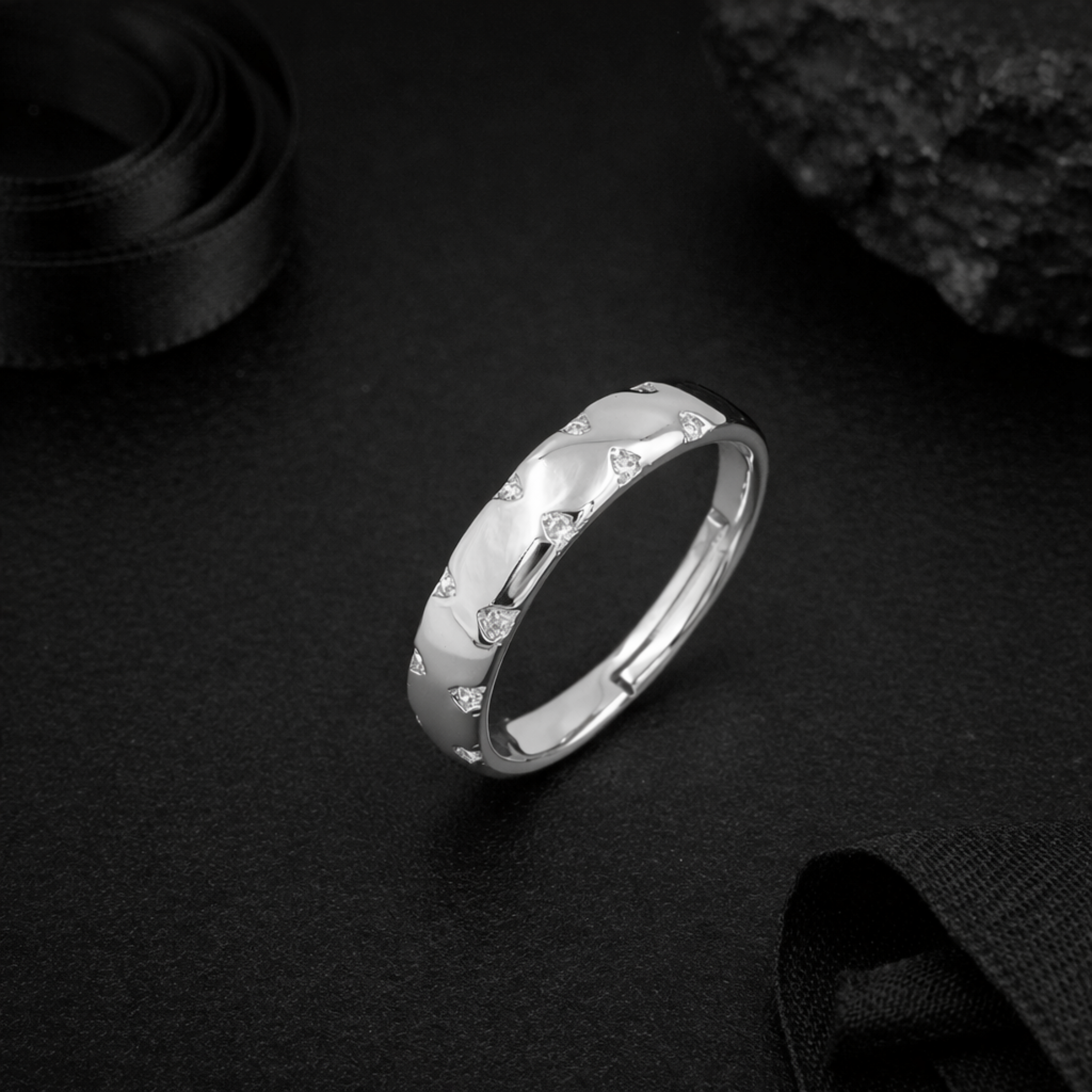 Royal Crest Finger Ring for Men
