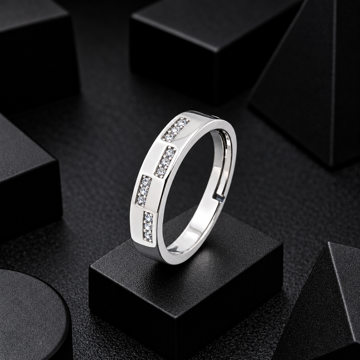 Imperial Shine Finger Ring for Men