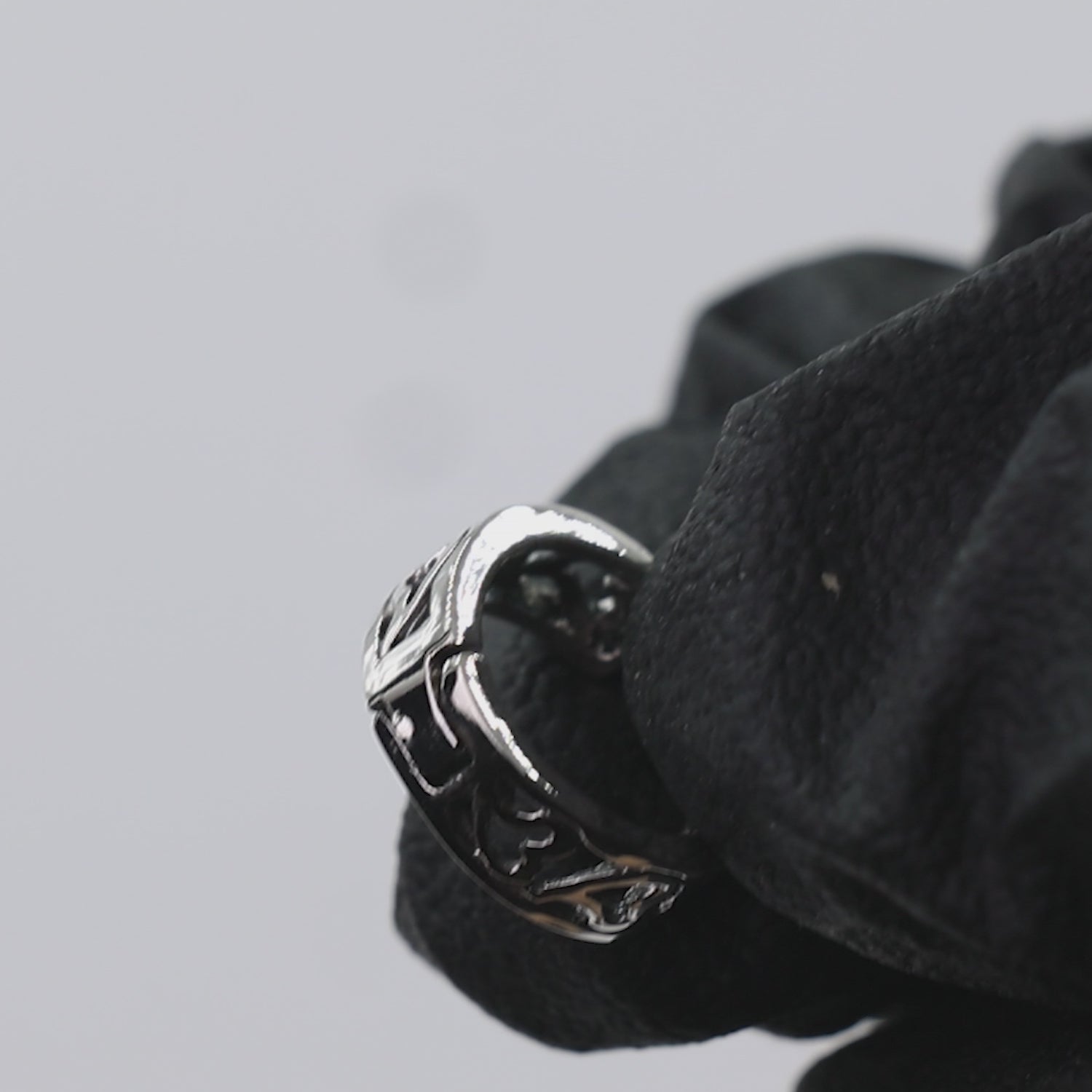 Men's 925 Sterling Silver Stylish Heart Huggie Hoop